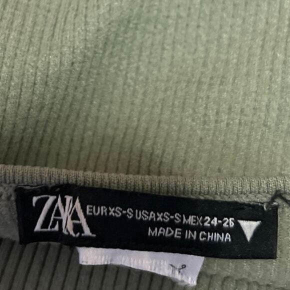 Zara Green Ribbed Knit Long Sleeve Scoop Neck Sweater T Shirt Crop Top Size XS/S - Picture 3 of 3
